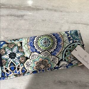 Vera Bradley Blue Green Mandala curling & flat iron cover